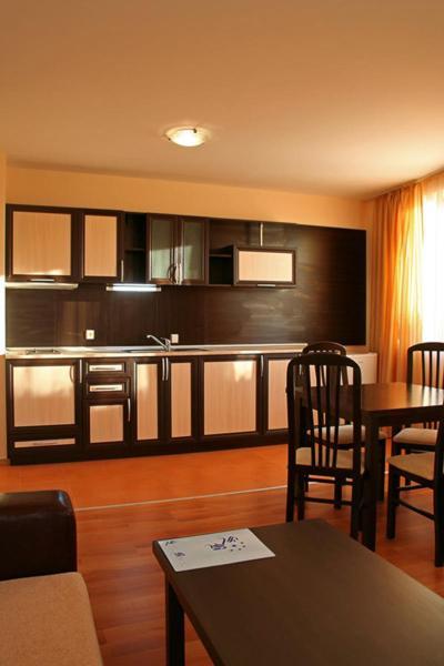 South Beach Hotel - New Management And Free Beach Access Tsarevo Eksteriør bilde