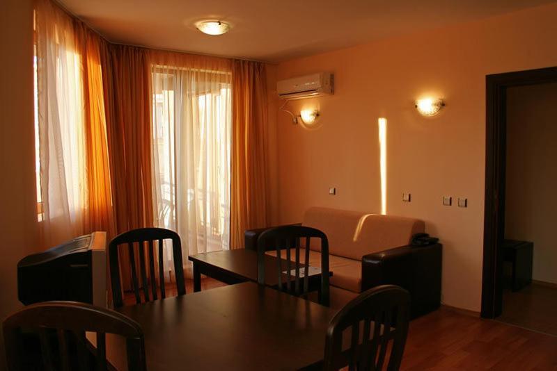 South Beach Hotel - New Management And Free Beach Access Tsarevo Eksteriør bilde