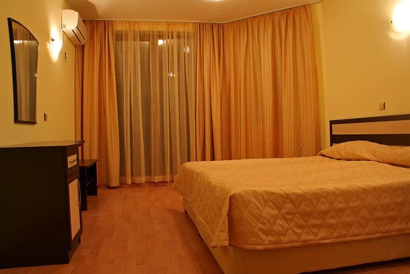 South Beach Hotel - New Management And Free Beach Access Tsarevo Eksteriør bilde